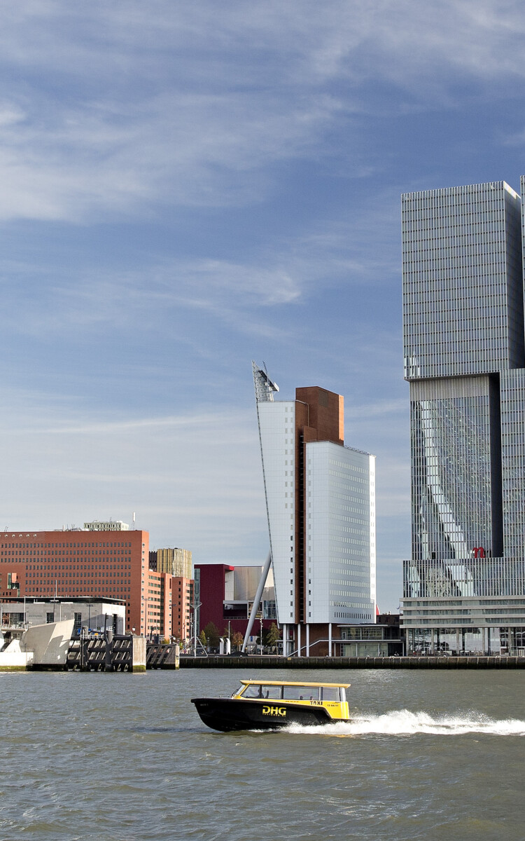 Watertaxi Erasmusbrug Rotterdam