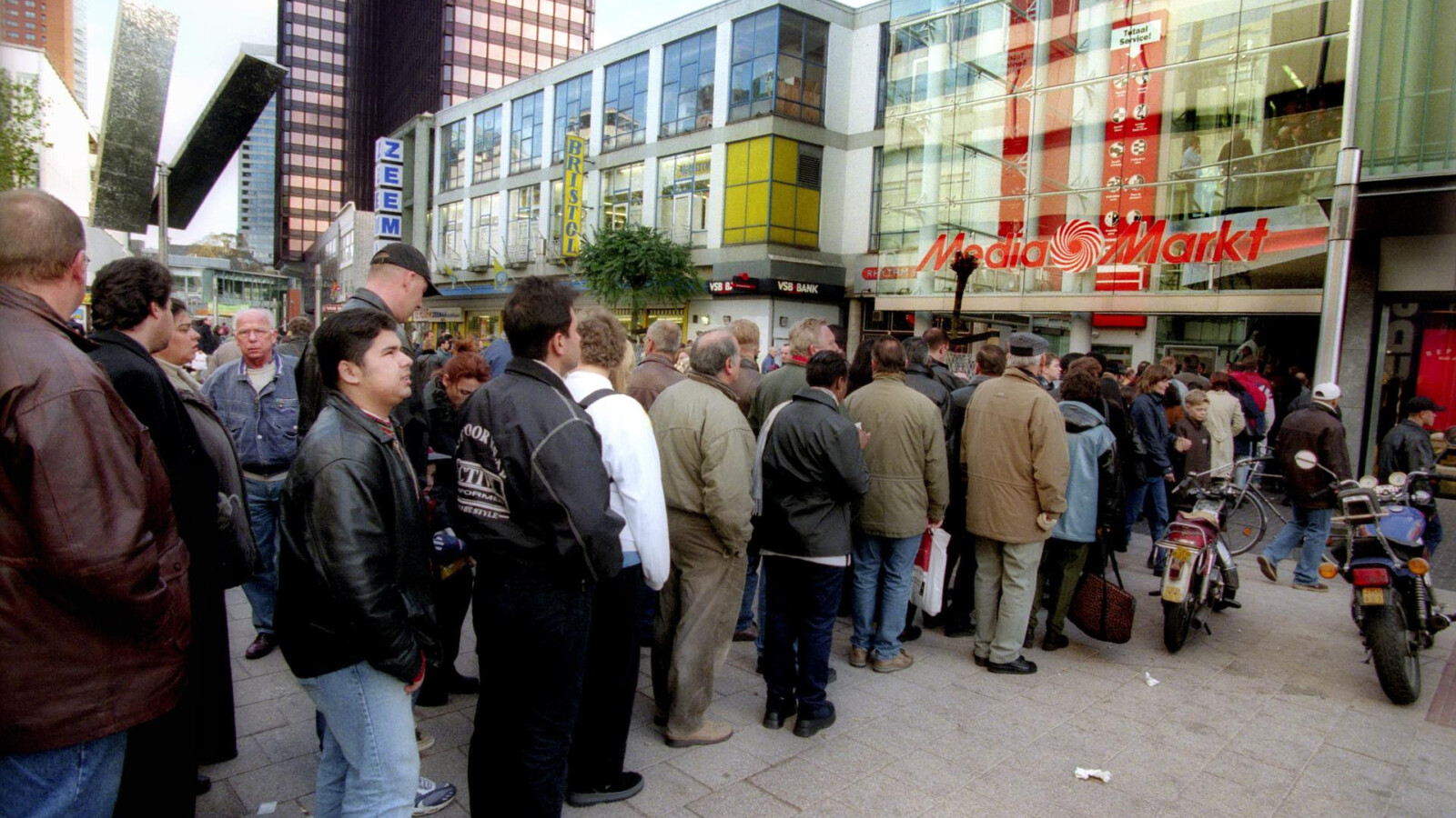 Media Markt Rotterdam 1999